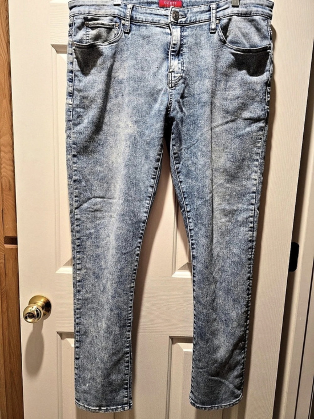 Guess Skinny Jeans in Blue Waist 36 Like New